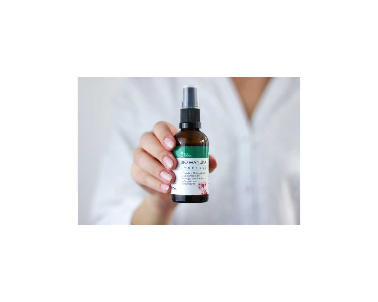 BIO MANUKA HYDROSOL, ZUR KÖRPER- UND GESICHTSREINIGUNG SOWIE ALS MUND-, HAAR- UND RASIERWASSER