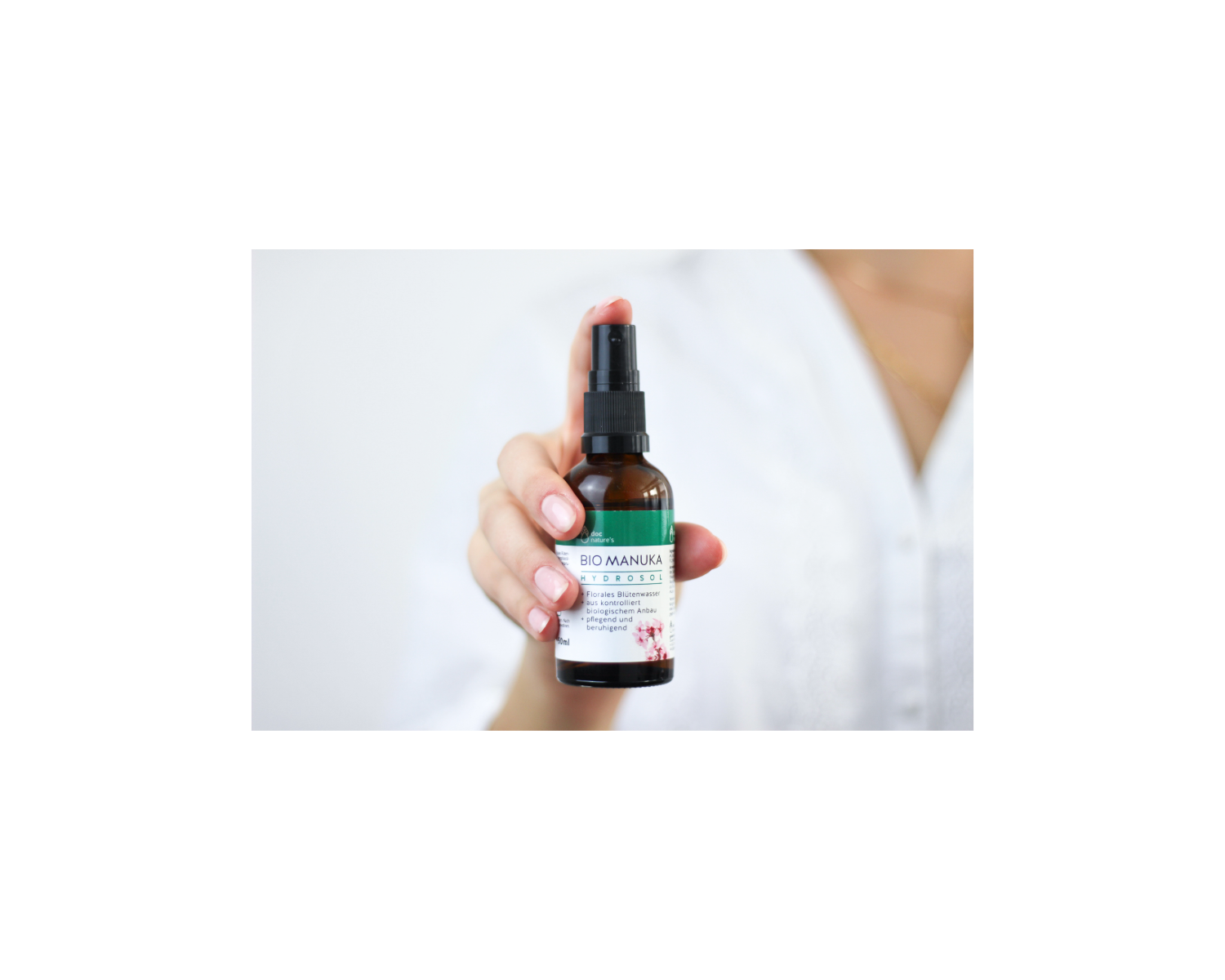 BIO MANUKA HYDROSOL, ZUR KÖRPER- UND GESICHTSREINIGUNG SOWIE ALS MUND-, HAAR- UND RASIERWASSER